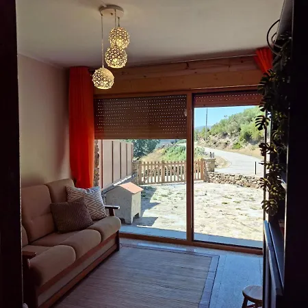Casa Da Furninha Na Branda Da Bouca Dos Homens Casa vacanze Mourim