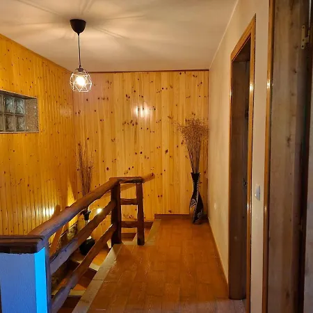 Casa Da Furninha Na Branda Da Bouca Dos Homens Mourim